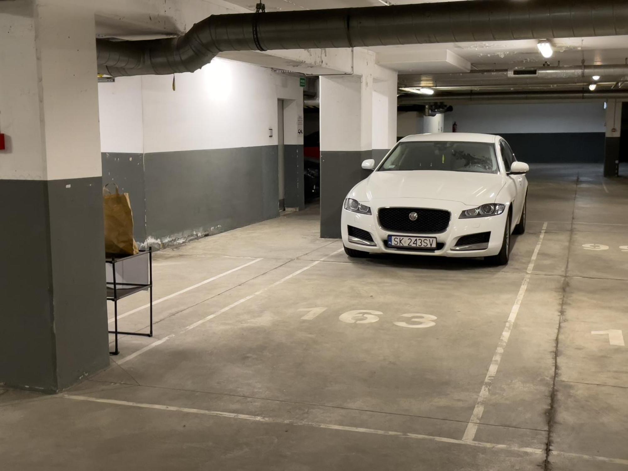 Urban Apartments Premium Baildona No 11 Free Garage, Self Check-In Katowice Ngoại thất bức ảnh
